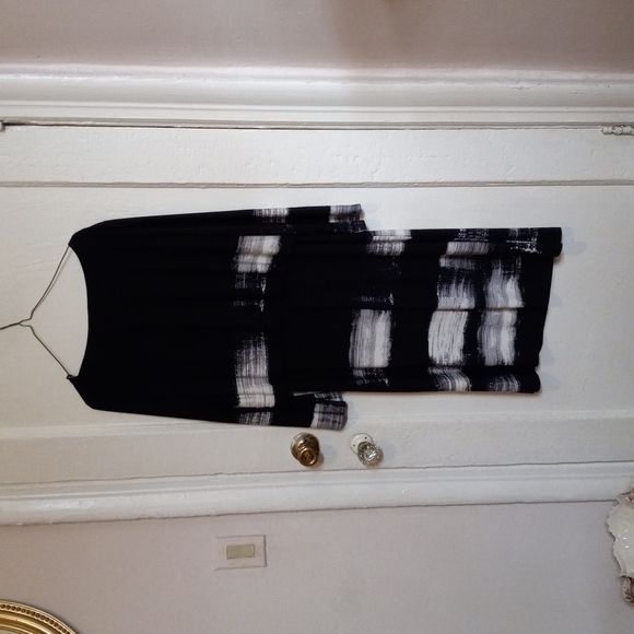 Donna Morgan Dresses & Skirts - Dress